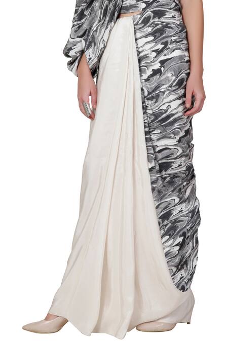Shop_Limerick By Abirr N' Nanki_White Crepe Printed Saree _Online_at_Aza_Fashions