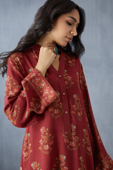 Torani Red Cotton Silk Printed Kurta Online at Aza Fashions Torani_Red Cotton Silk Printed Kurta_Online_at_Aza_Fashions