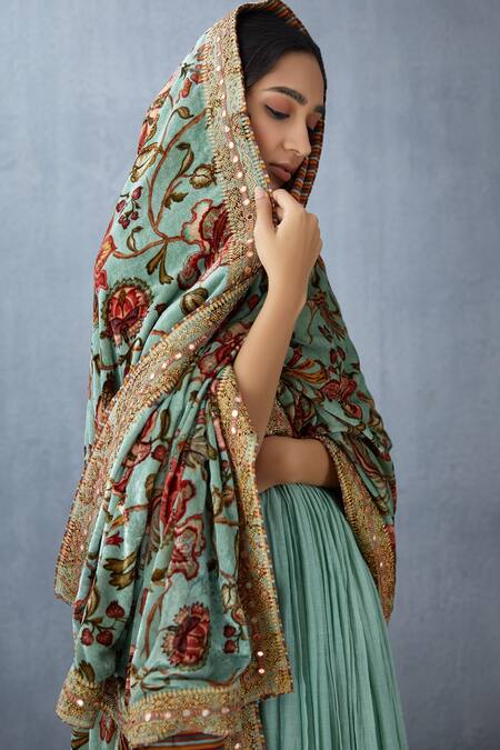 Buy_Torani_Blue Silk Velvet Dupatta_Online_at_Aza_Fashions