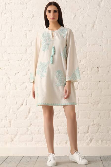 Namrata Joshipura_White Chanderi Round Embroidered Tunic_Online_at_Aza_Fashions