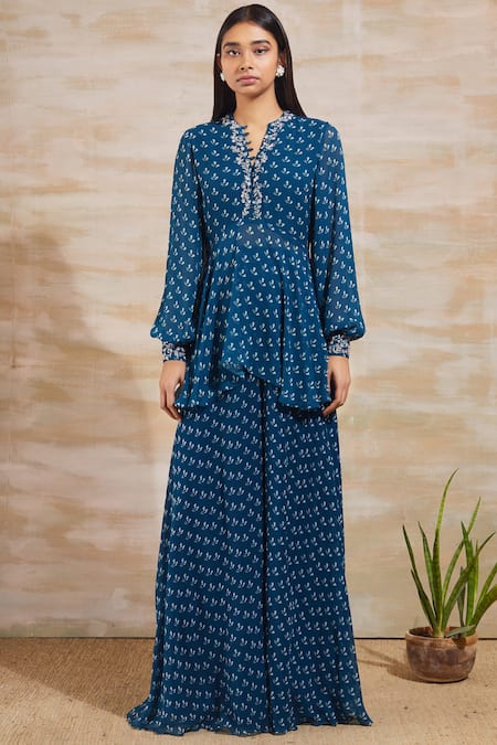 Sana Barreja Blue Georgette Round Printed Pant Set Online at Aza Fashions Sana Barreja_Blue Georgette Round Printed Pant Set _Online_at_Aza_Fashions
