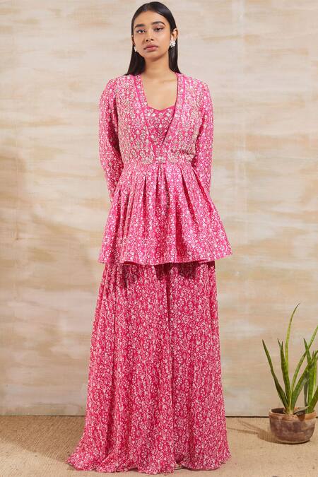Sana Barreja Pink Chanderi Top V Neckblouse Sweetheart Printed Pant Set Online at Aza Fashions Sana Barreja_Pink Chanderi Top V Neckblouse Sweetheart Printed Pant Set _Online_at_Aza_Fashions