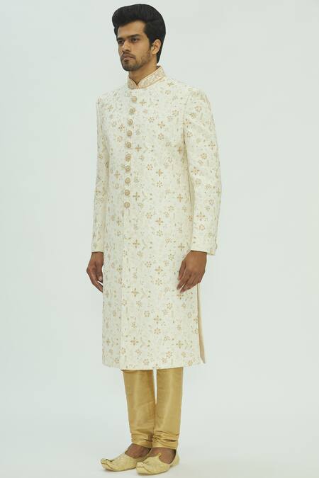 Aryavir Malhotra_White Chikankari Sherwani Set _Online_at_Aza_Fashions