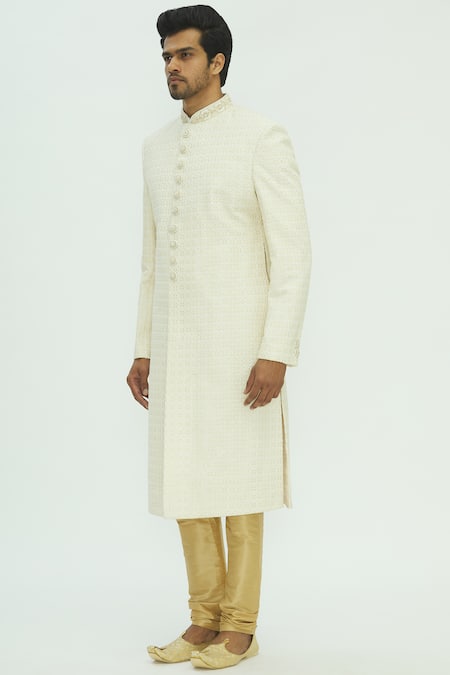 Aryavir Malhotra_White Chikankari Sherwani Set _Online_at_Aza_Fashions