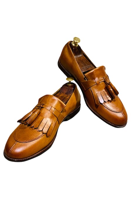 Artimen Fringe Loafers 