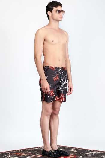 Buy Shivan & Narresh Black Quick Dry Sheeter Printed Shorts at Aza Fashions Buy_Shivan & Narresh_Black Quick Dry Sheeter Printed Shorts _at_Aza_Fashions