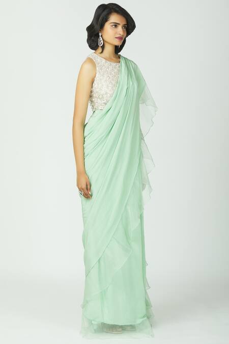 Bombae By Deepika Reddy Green Blouse Silk Embellished Pre-draped Saree 3