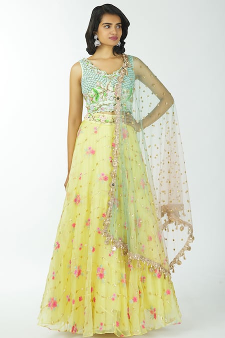 Neha Mehta Couture Yellow Organza Round Embroidered Lehenga Set Online at Aza Fashions Neha Mehta Couture_Yellow Organza Round Embroidered Lehenga Set _Online_at_Aza_Fashions