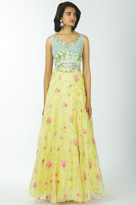 Buy Neha Mehta Couture Yellow Organza Round Embroidered Lehenga Set Online at Aza Fashions Buy_Neha Mehta Couture_Yellow Organza Round Embroidered Lehenga Set _Online_at_Aza_Fashions