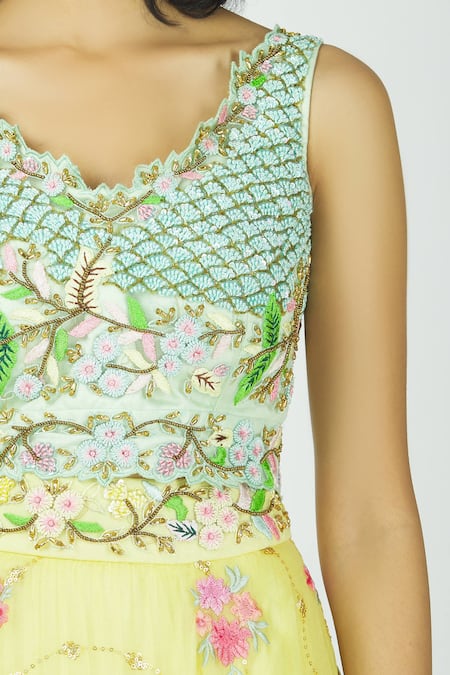 Neha Mehta Couture Yellow Organza Round Embroidered Lehenga Set at Aza Fashions Neha Mehta Couture_Yellow Organza Round Embroidered Lehenga Set _at_Aza_Fashions