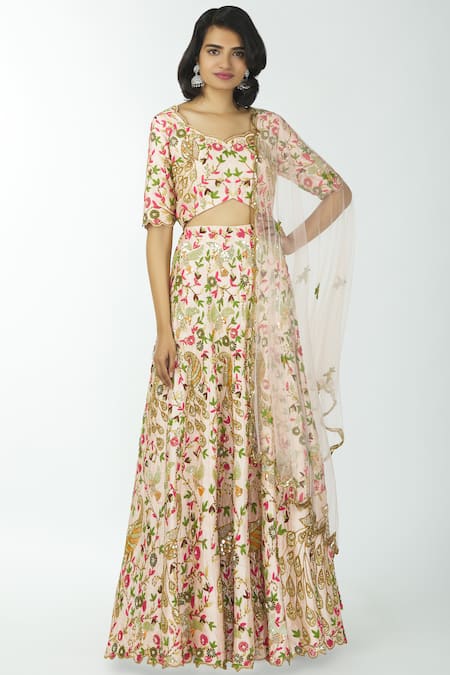 Neha Mehta Couture Peach Silk V Neck Lehenga Set Online at Aza Fashions Neha Mehta Couture_Peach Silk V Neck Lehenga Set _Online_at_Aza_Fashions