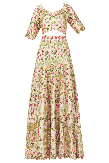 Buy Neha Mehta Couture Peach Silk V Neck Lehenga Set Online at Aza Fashions Buy_Neha Mehta Couture_Peach Silk V Neck Lehenga Set _Online_at_Aza_Fashions