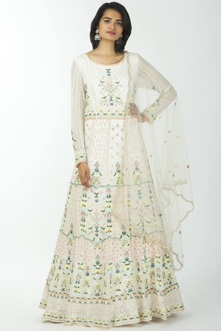 Buy Neha Mehta Couture White Lucknowi Round Anarkali With Dupatta Online at Aza Fashions Buy_Neha Mehta Couture_White Lucknowi Round Anarkali With Dupatta _Online_at_Aza_Fashions