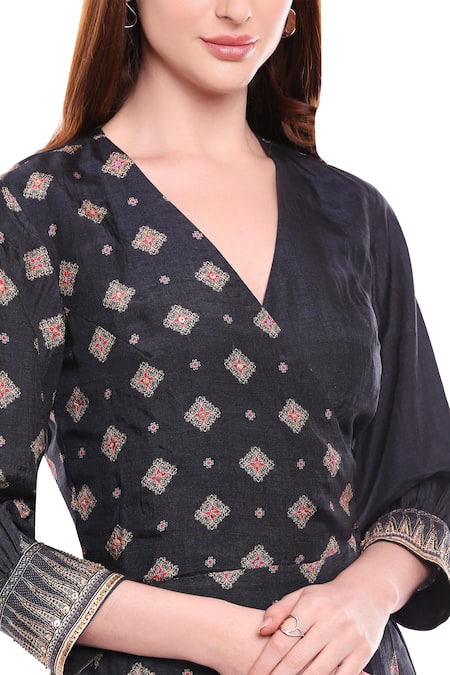 Soup By Sougat Paul_Black Malaysian Silk V Neck Printed Kurta Dhoti Pant Set _at_Aza_Fashions