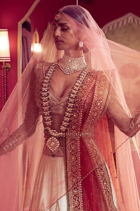 Tarun Tahiliani_White Tulle V Neck Embroidered Lehenga Set _Online_at_Aza_Fashions