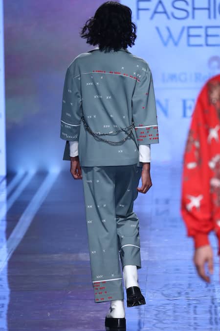 Shop_Shahin Mannan_White Jersey Round Embroidered T-shirt _at_Aza_Fashions