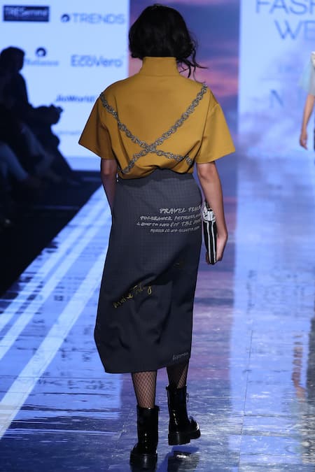 Shop_Shahin Mannan_Yellow Jersey Round Slogan T-shirt _at_Aza_Fashions