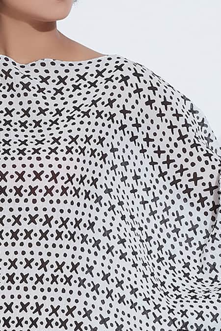 Aartivijay Gupta_White Printed Kaftan_at_Aza_Fashions