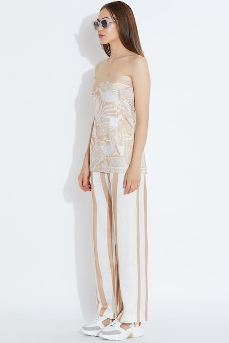 Aartivijay Gupta Beige Silk Stripe Pants Online at Aza Fashions Aartivijay Gupta_Beige Silk Stripe Pants _Online_at_Aza_Fashions