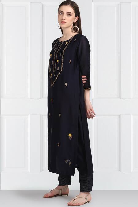 Label Earthen_Blue Silk Chanderi Floral Embroidered Kurta Set For Kids_Online_at_Aza_Fashions