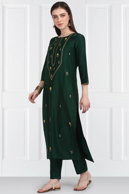 Label Earthen_Green Silk Chanderi Floral Embroidered Kurta Set For Kids_Online_at_Aza_Fashions