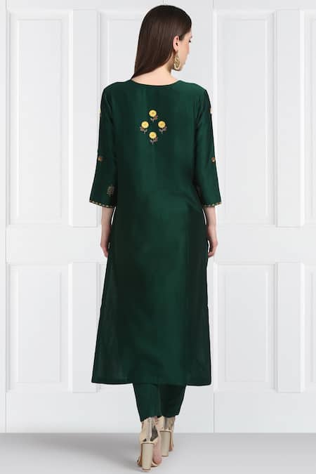 Label Earthen Floral Embroidered Green Kurta Set For Kids