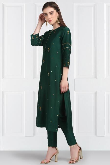 Label Earthen_Green Silk, Chanderi, Organza Embroidery Floral Kurta Set For Kids_Online_at_Aza_Fashions