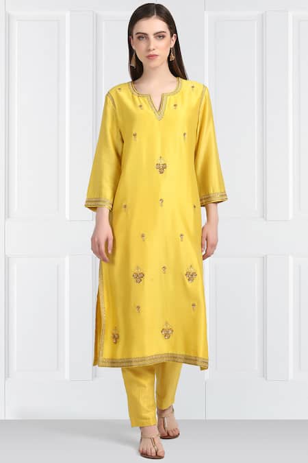 Buy_Label Earthen_Yellow Silk Chanderi Designer Kurta Set For Kids_Online_at_Aza_Fashions