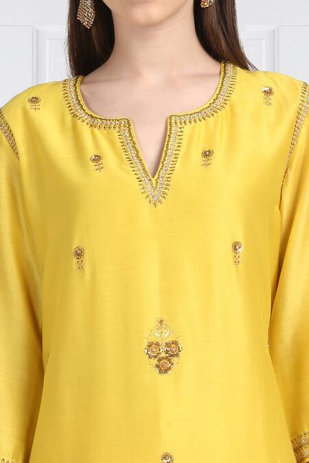 Label Earthen_Yellow Silk Chanderi Designer Kurta Set For Kids_at_Aza_Fashions