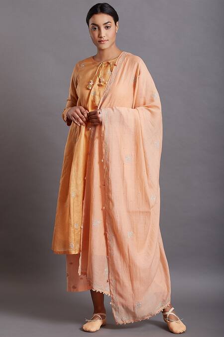 Shades Of India Orange Silk Kurta Online at Aza Fashions Shades Of India_Orange Silk Kurta_Online_at_Aza_Fashions
