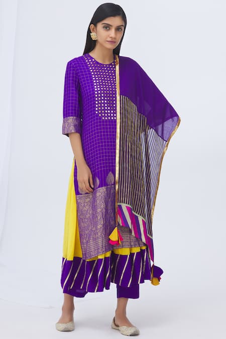 Heli Shah_Blue Silk Kurta Set_Online_at_Aza_Fashions