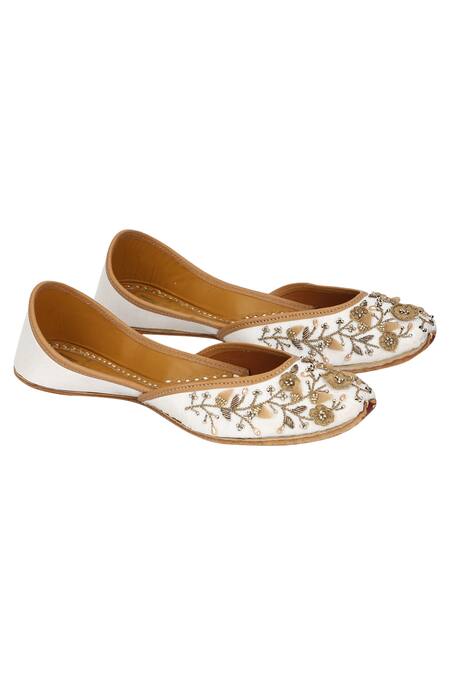 Shop House Of Vian Beige Embellishment Juttis at Aza Fashions Shop_House Of Vian_Beige Embellishment Juttis_at_Aza_Fashions