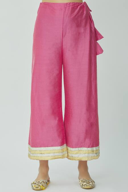 Shop Kunwarani Ritu Pink Georgette Notched Embellished Kurta Set Online at Aza Fashions Shop_Kunwarani Ritu_Pink Georgette Notched Embellished Kurta Set _Online_at_Aza_Fashions