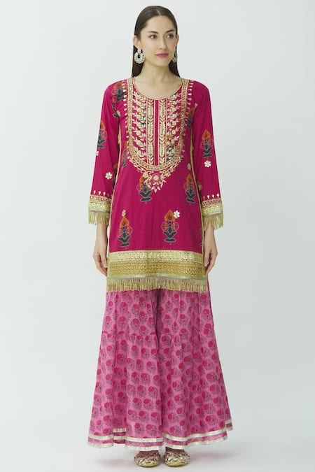 Buy Kunwarani Ritu Pink Muslin U Neck Printed Kurta Sharara Set Online at Aza Fashions Buy_Kunwarani Ritu_Pink Muslin U Neck Printed Kurta Sharara Set _Online_at_Aza_Fashions