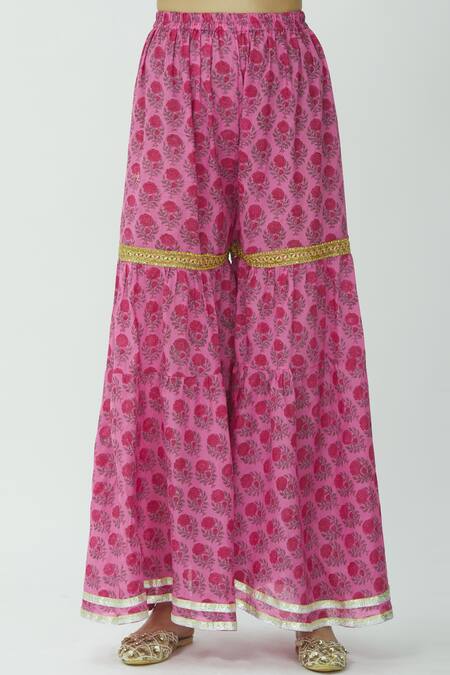 Shop Kunwarani Ritu Pink Muslin U Neck Printed Kurta Sharara Set Online at Aza Fashions Shop_Kunwarani Ritu_Pink Muslin U Neck Printed Kurta Sharara Set _Online_at_Aza_Fashions