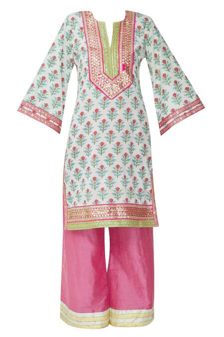 Buy_Kunwarani Ritu_White Mulmul Split Printed Kurta Palazzo Set  _Online_at_Aza_Fashions