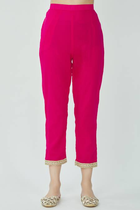 Shop_Kunwarani Ritu_White Cotton V Neck Printed Kurta Set  _Online_at_Aza_Fashions