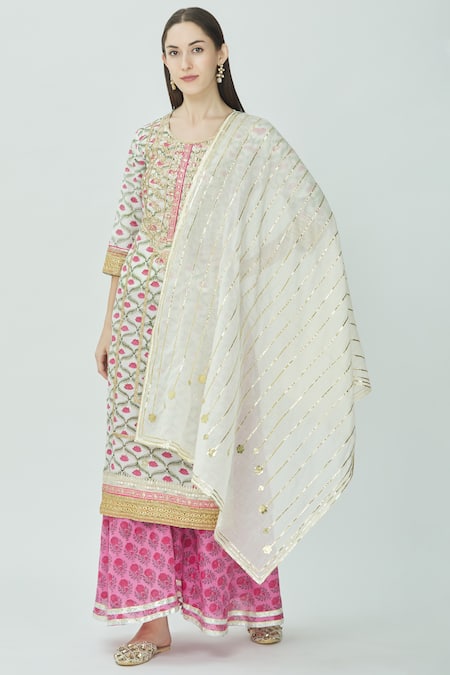 Kunwarani Ritu_White Cotton Round Printed Kurta Sharara Set  _Online_at_Aza_Fashions