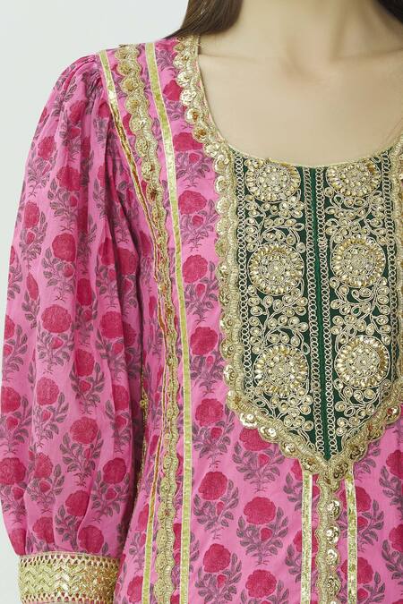 Kunwarani Ritu_Pink Cotton U Neck Printed Kurta Sharara Set  _at_Aza_Fashions