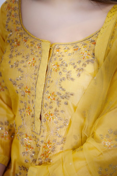 Shyam Narayan Prasad_Yellow Embroidered Lehenga Set _at_Aza_Fashions