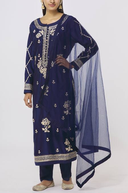 Shyam Narayan Prasad_Blue Chanderi Embroidered Kurta Set_Online_at_Aza_Fashions
