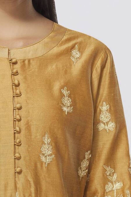 Shyam Narayan Prasad_Yellow Chanderi Embroidered Kurta Set_at_Aza_Fashions
