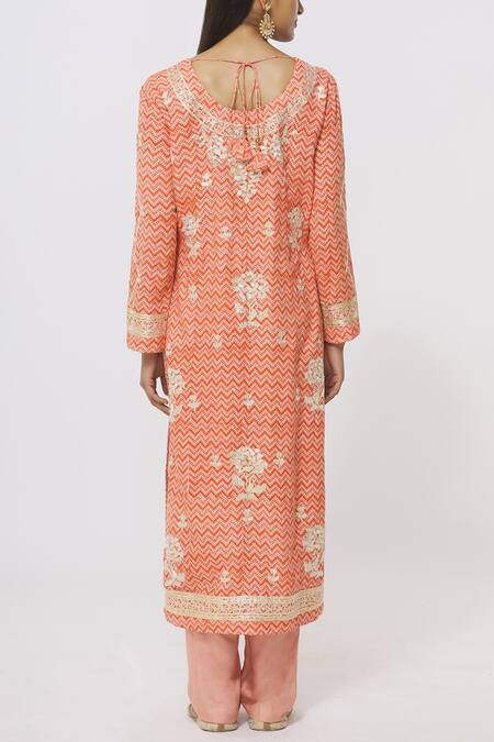 Shop Shyam Narayan Prasad Peach Chanderi Printed Kurta With Dupatta at Aza Fashions Shop_Shyam Narayan Prasad_Peach Chanderi Printed Kurta With Dupatta_at_Aza_Fashions