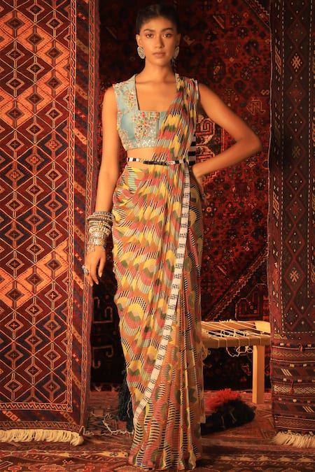 Qbik Printed Pre-Stitched Saree with Blouse 