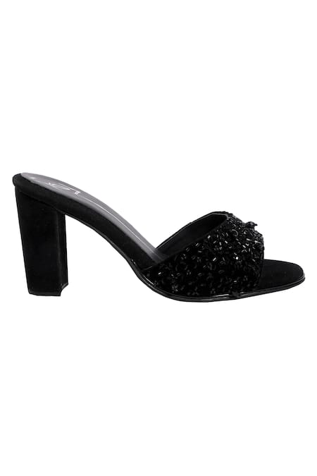 Nidhi Bhandari Black Crystals, Beads Velvet Embellished Block Heels Online at Aza Fashions Nidhi Bhandari_Black Crystals, Beads Velvet Embellished Block Heels _Online_at_Aza_Fashions