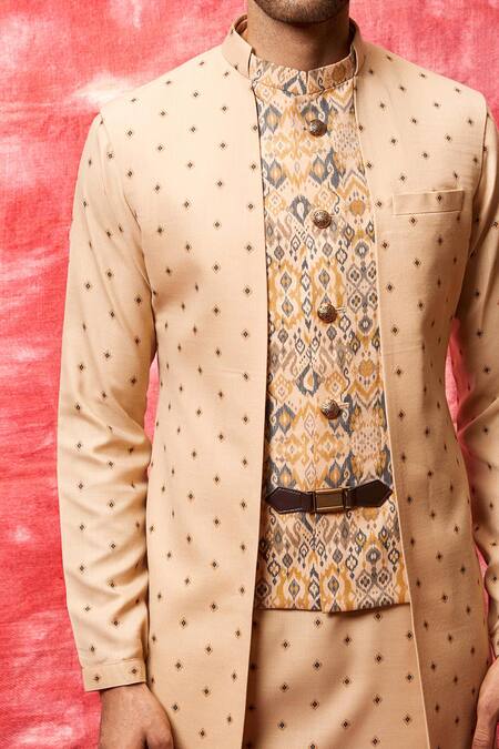 Buy_Qbik_Beige Cotton Viscose Printed Jacket Kurta Set _Online_at_Aza_Fashions