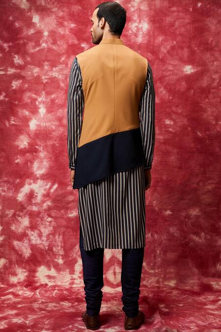 Shop_Qbik_Black Bundi Wool Viscose Color Block Kurta Set _at_Aza_Fashions