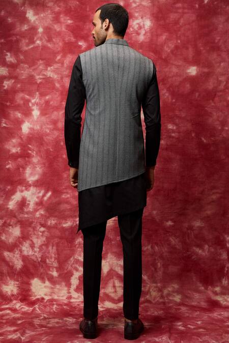 Shop_Qbik_Black Embroidered Bundi Kurta Set _at_Aza_Fashions