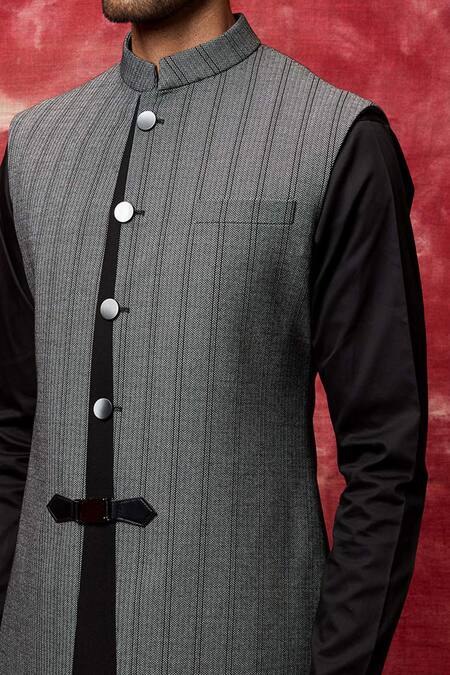 Qbik_Black Embroidered Bundi Kurta Set _Online_at_Aza_Fashions