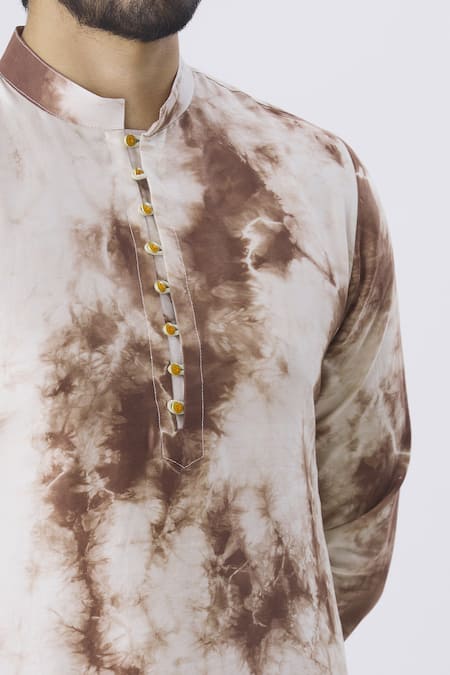 Gaurav Katta White Chanderi Tie-dye Kurta at Aza Fashions Gaurav Katta_White Chanderi Tie-dye Kurta _at_Aza_Fashions